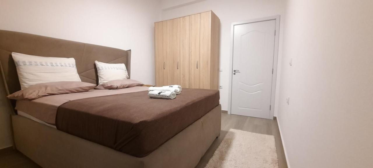 Studio Apartments Jupo Ulcinj Bagian luar foto