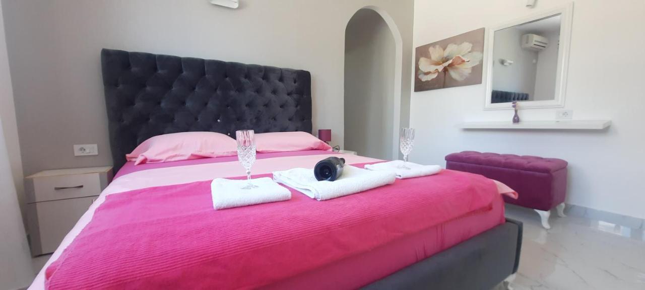Studio Apartments Jupo Ulcinj Bagian luar foto