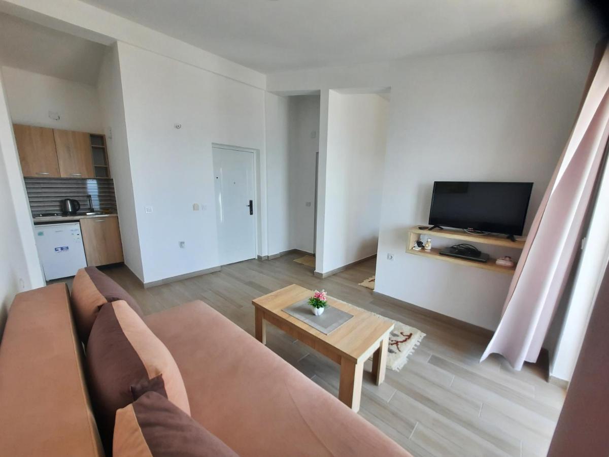Studio Apartments Jupo Ulcinj Bagian luar foto
